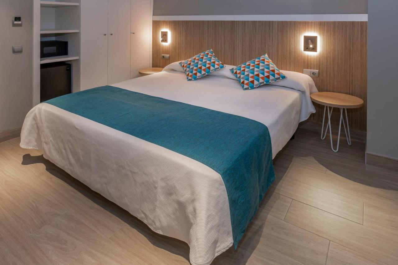 4R Gran Europe Hotel โกมาร์รูกา ภายนอก รูปภาพ
