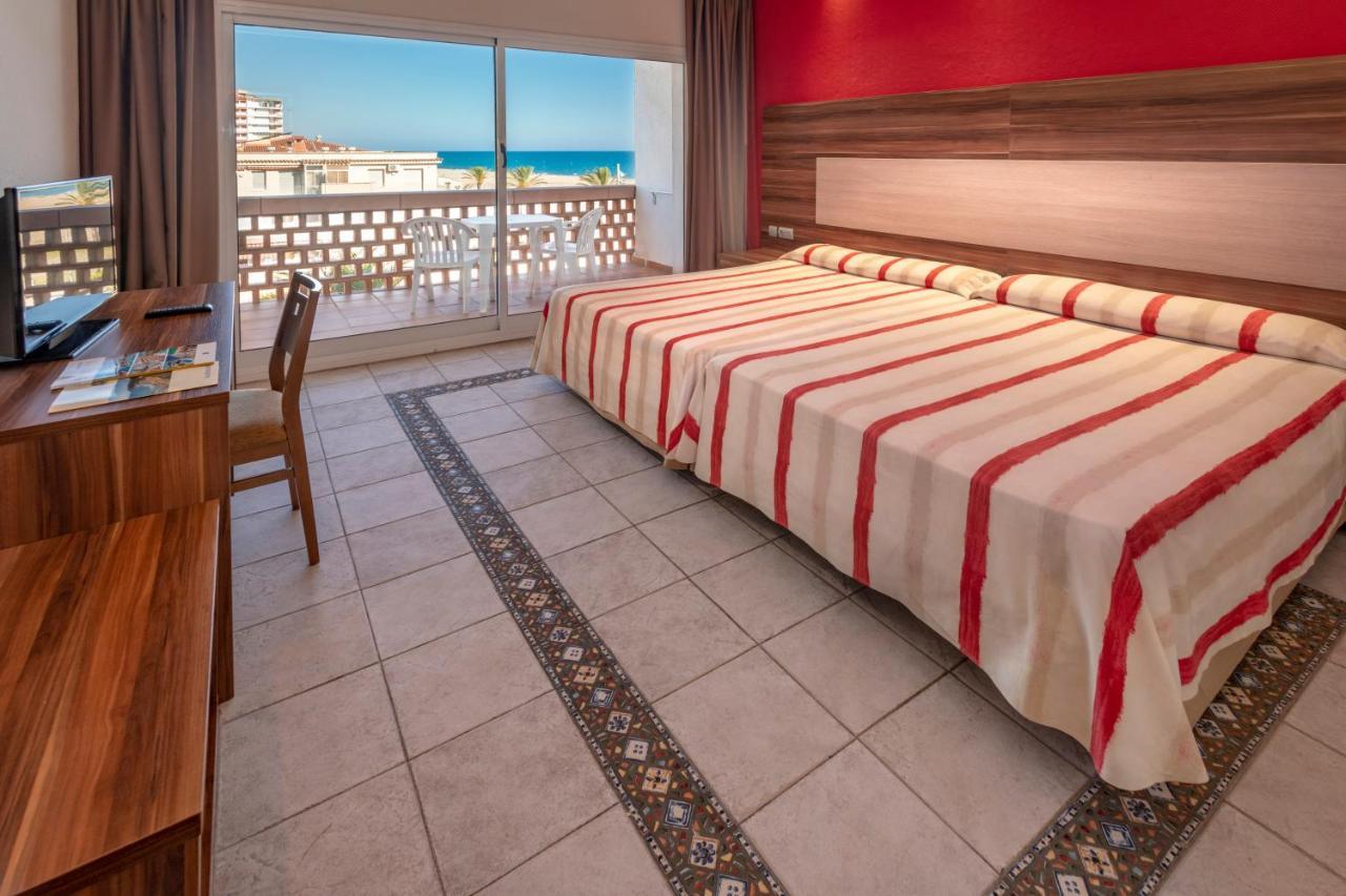 4R Gran Europe Hotel โกมาร์รูกา ภายนอก รูปภาพ