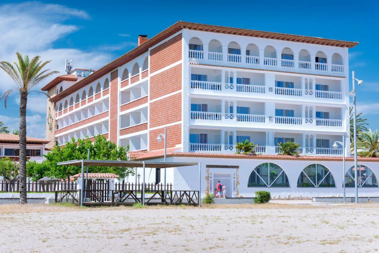 4R Gran Europe Hotel โกมาร์รูกา ภายนอก รูปภาพ